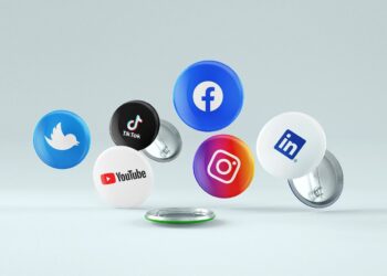 Social Media Streaming