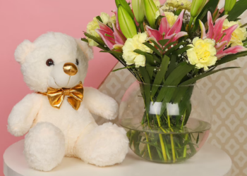 Floweraura Teddy Bear With Flowers