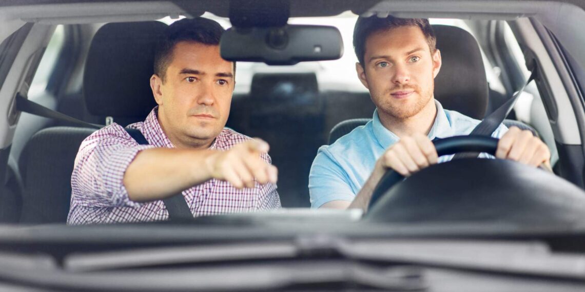 Things to Keep in Mind When Looking for a Driving School as an Adult
