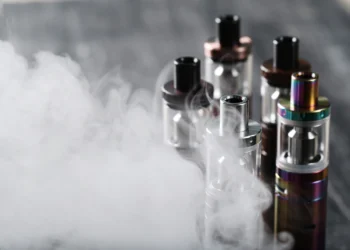 Why Millennials Are So Obsessed With E-cigarettes and Vaping