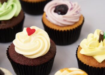 Cakes Near Me: Finding the Best One