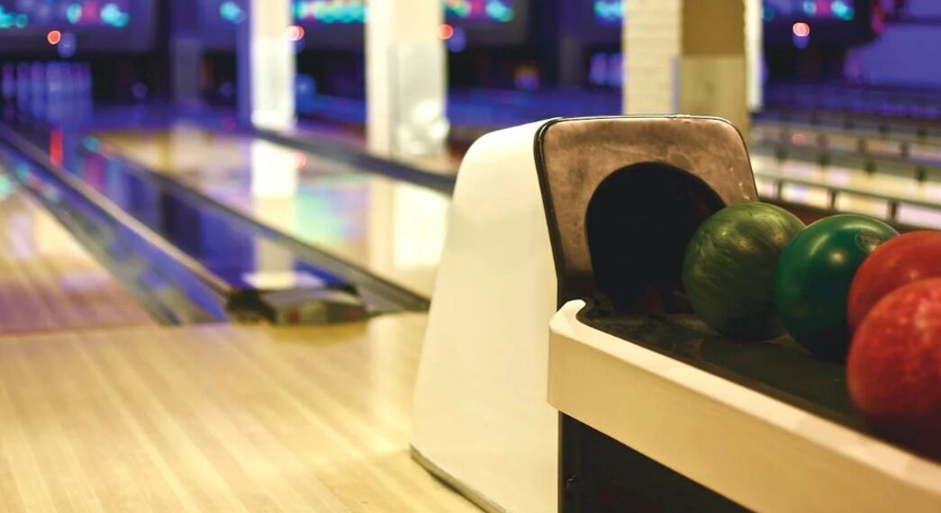 Bowling Zone Is a Great Way to Have Fun