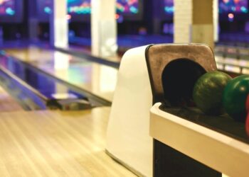 Bowling Zone Is a Great Way to Have Fun 