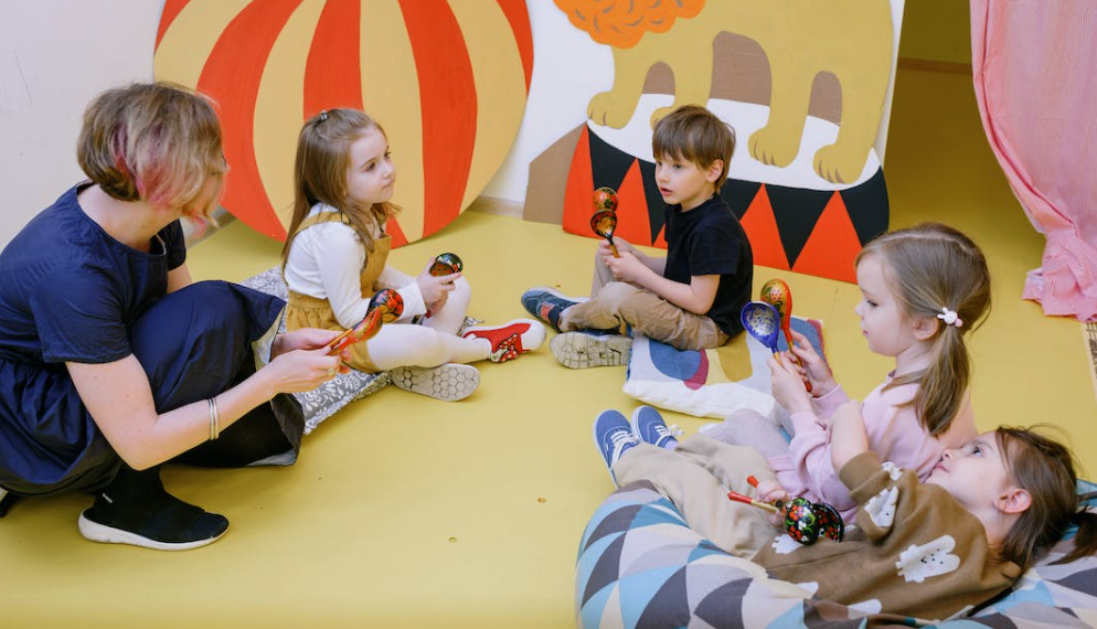 Contributing Your Youngster’s Future: The Best English International Kindergarten