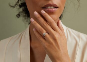 What Makes Lab-grown Engagement Rings A Better Choice For The Environment?
